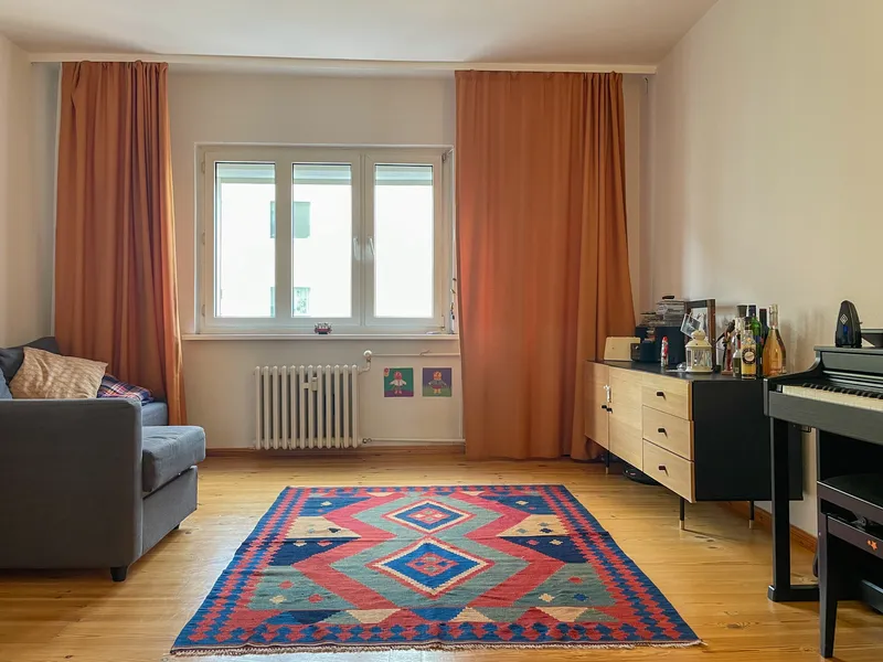Voll möblierte 3-Zimmer-Wohnung in der Eisenacher Straße — photo 1